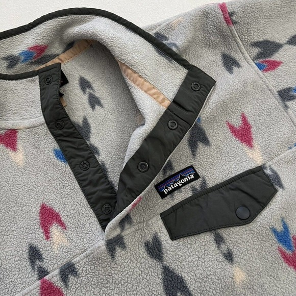 Patagonia Synchilla Snap T Fleece Pullover Wish Tails Gray Arrow Print 25455 XL - Picture 7 of 12
